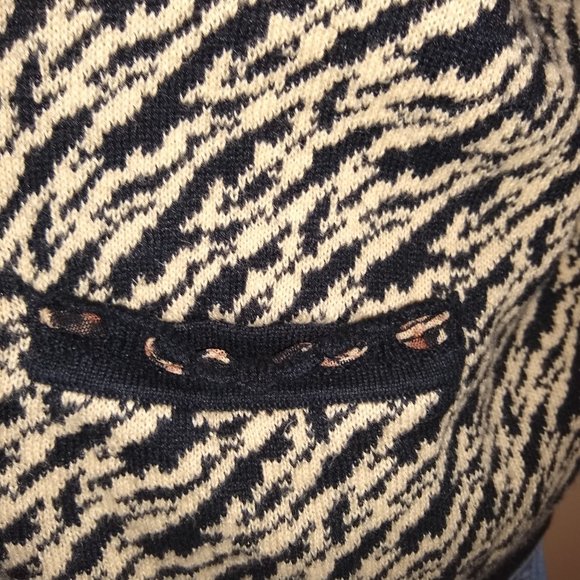 Breckenridge Petite Animal Print Cardigan Sweater Size Large Petite - Picture 4 of 11